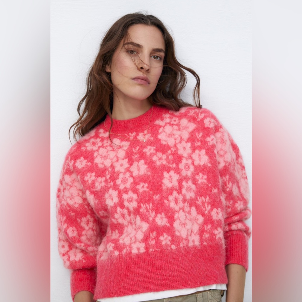 ZARA pink red jacquard knit floral sweater